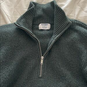 Old Navy women’s Dark Gray Zip-Up Sweater